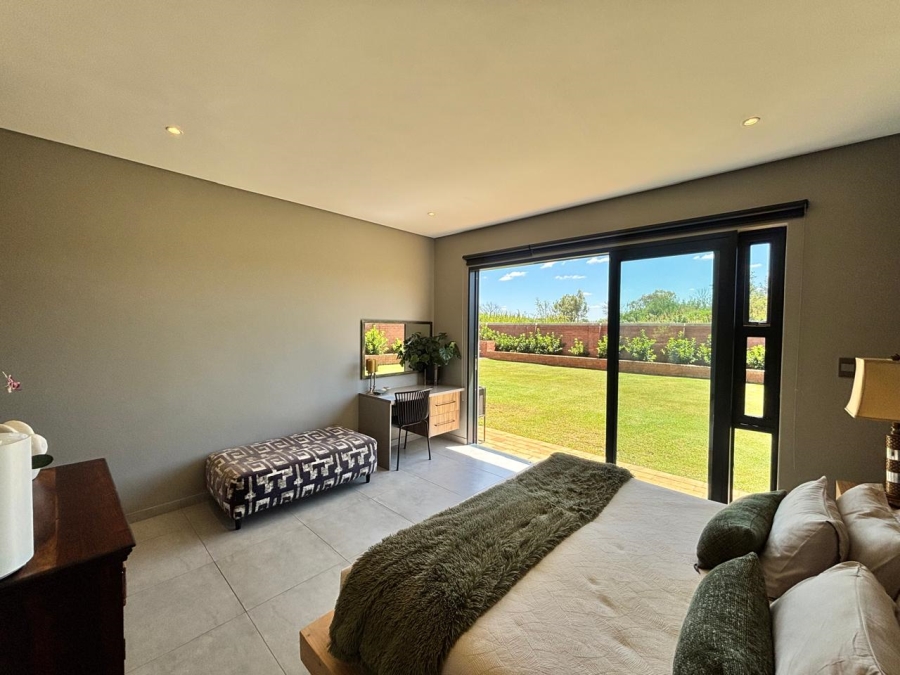 3 Bedroom Property for Sale in Van Der Hoff Park North West